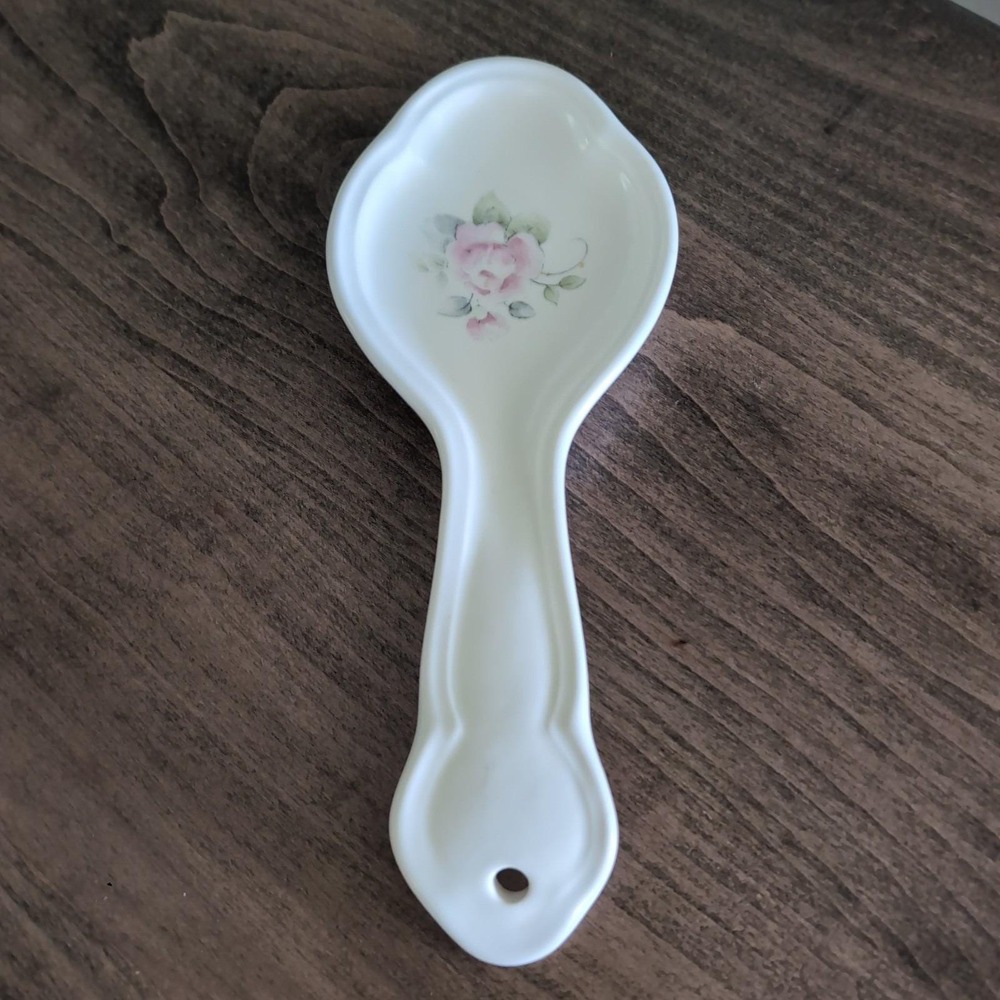 Pfaltzgraff Tea Rose Spoon Rest Made in USA Stoneware pink flowers cottagecore